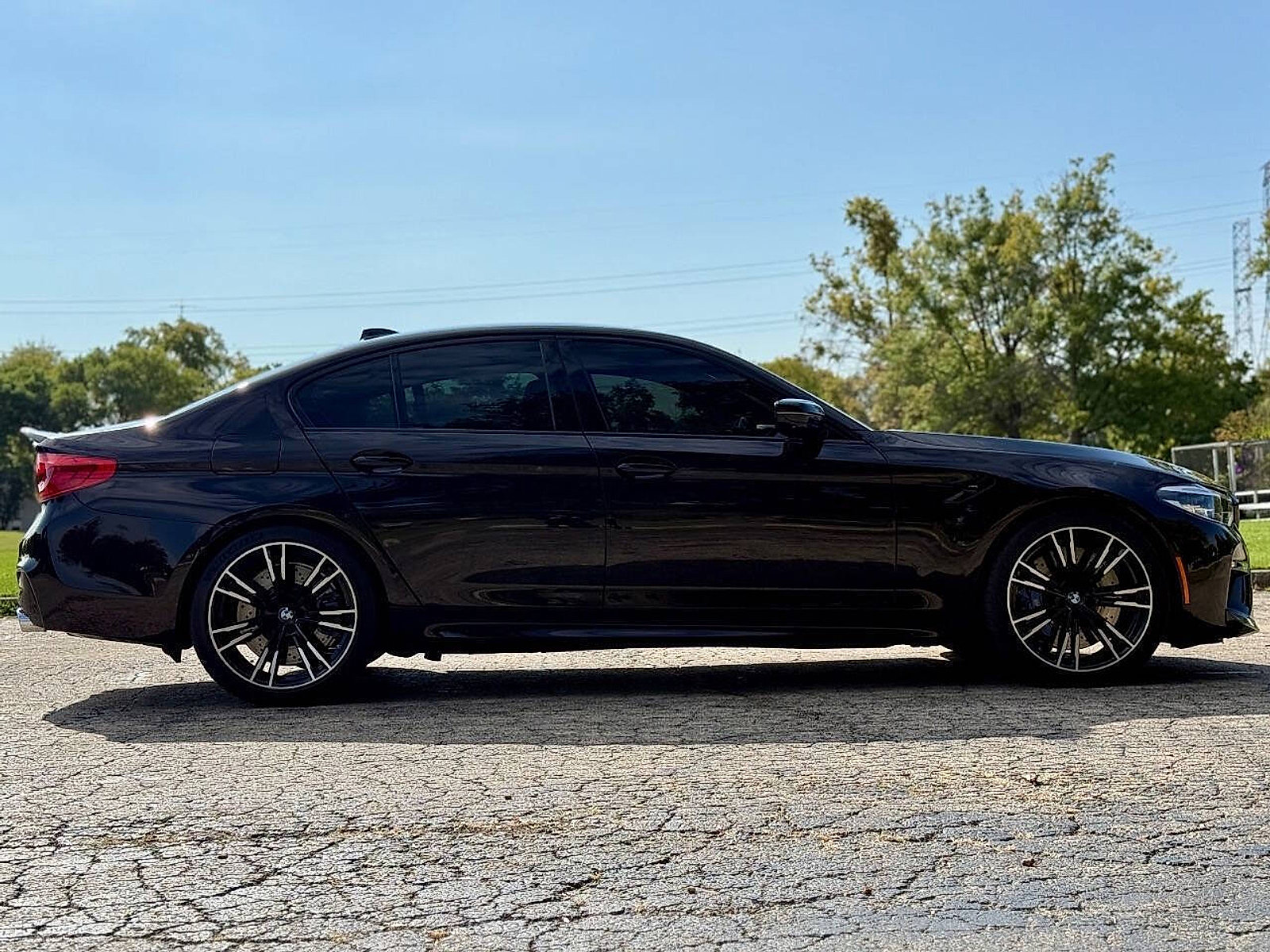 Used 2019 BMW M5 w/ Executive Package image 8