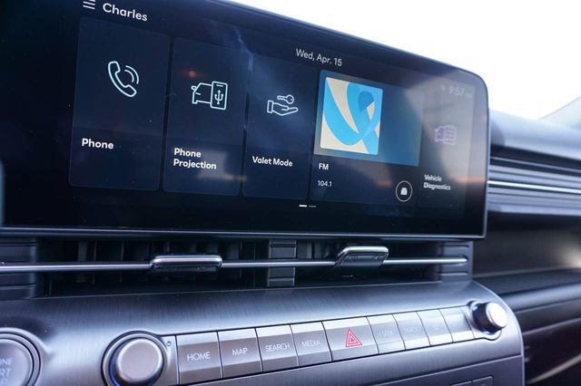 Used 2025 Hyundai Kona SEL image 19