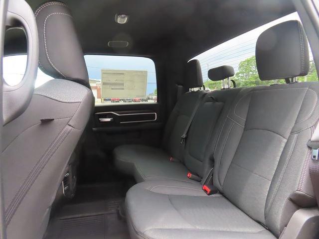 New 2026 RAM 3500 Big Horn AWD/4WD image 23