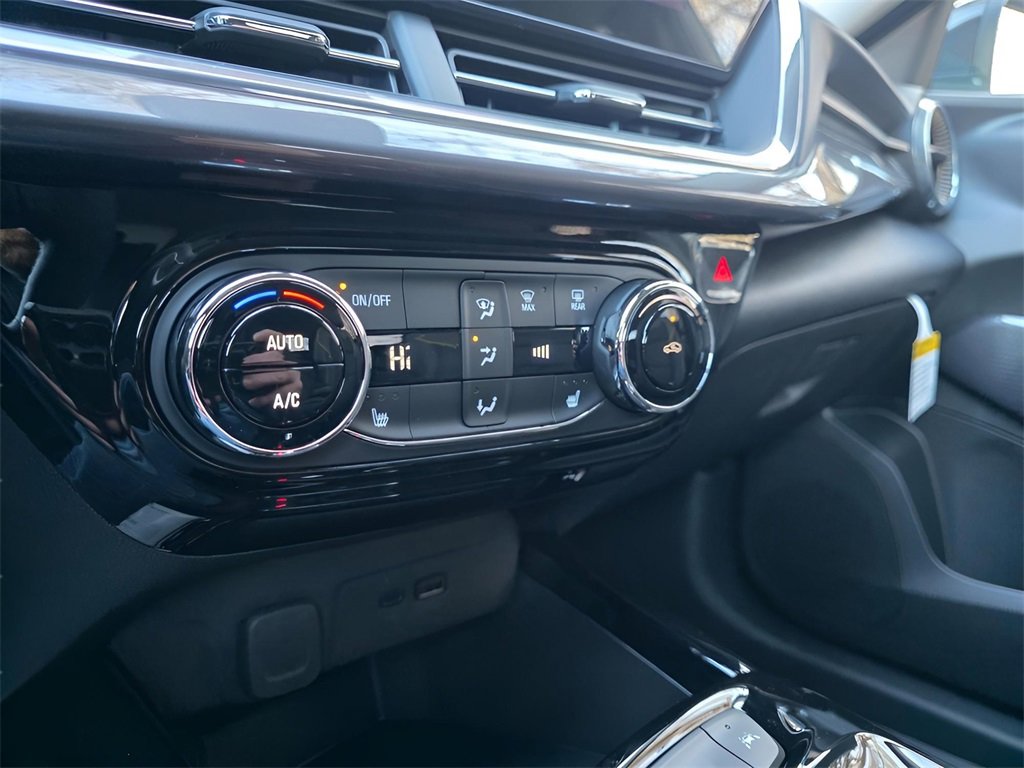 New 2026 Chevrolet Trax ACTIV image 25