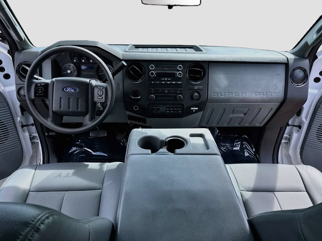 Used 2016 Ford F550 4x4 Crew Cab Super Duty image 16