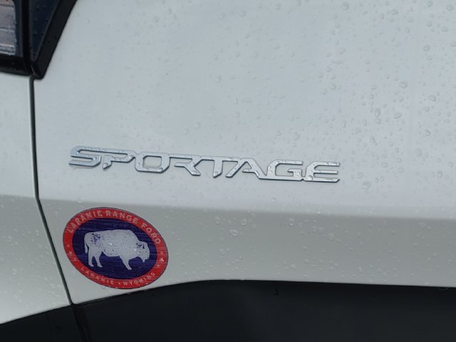 Used 2024 Kia Sportage LX AWD/4WD image 11