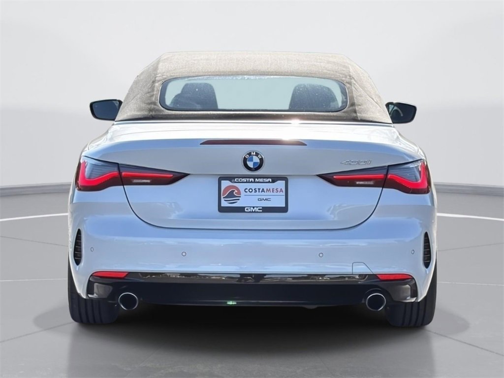 Used 2024 BMW 430i Convertible image 4