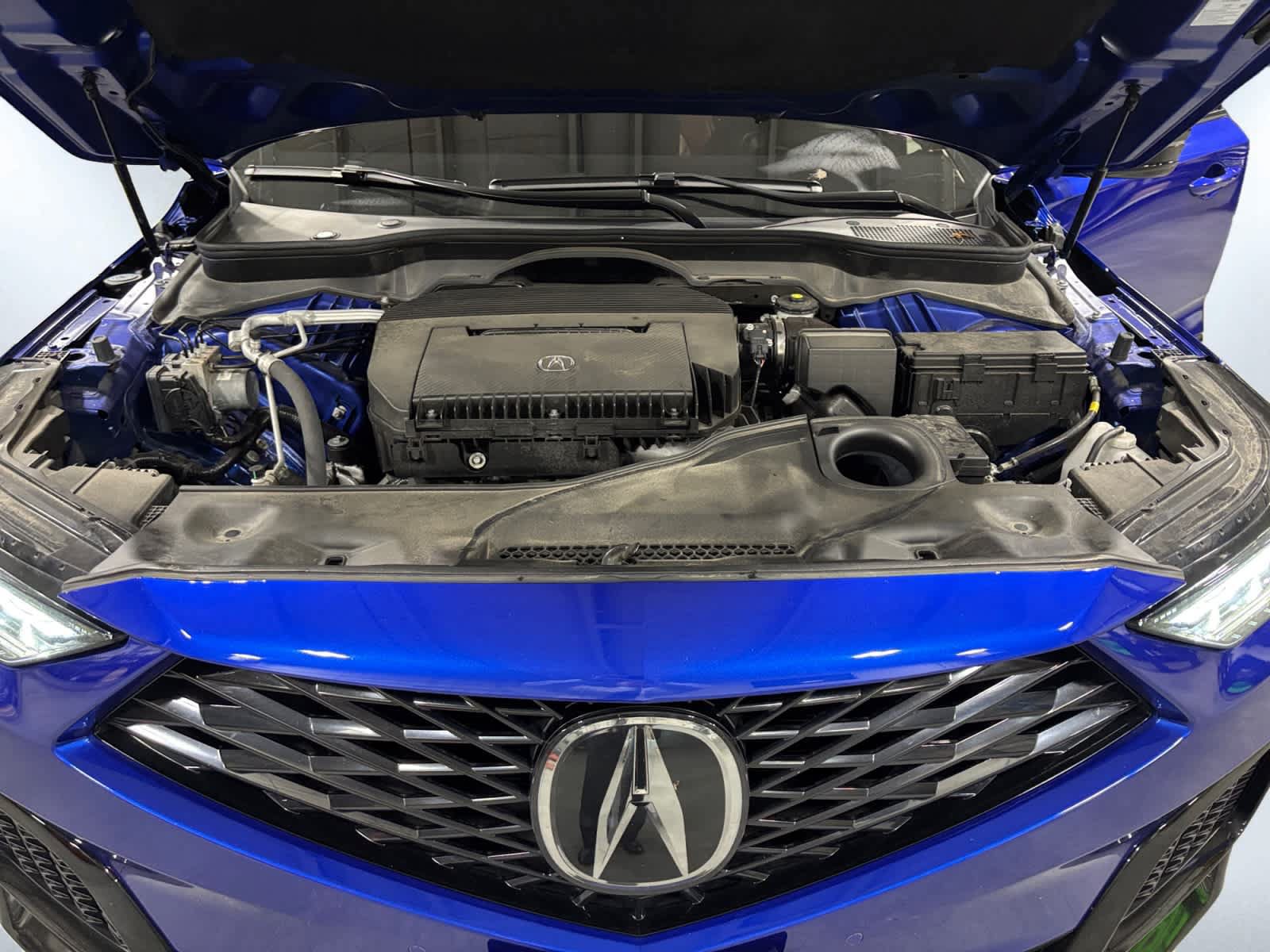 Used 2025 Acura MDX A-Spec AWD/4WD image 7