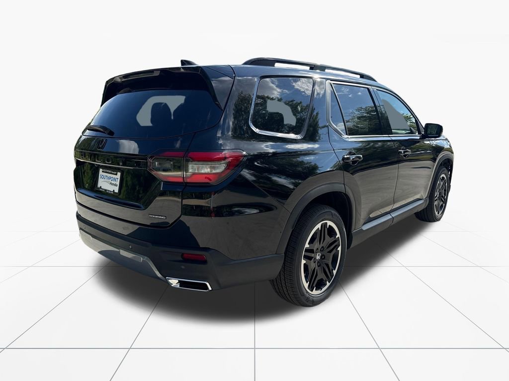 New 2026 Honda Pilot Touring image 8