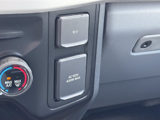 New 2026 Ford F550 4x4 Supercab Super Duty image 19