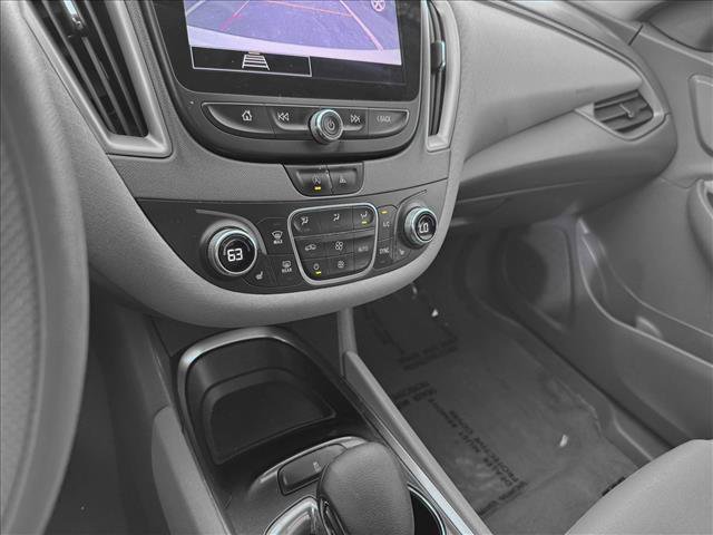 Used 2022 Chevrolet Malibu LT image 15