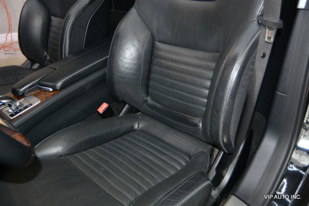 Used 2013 Mercedes-Benz SL 550 image 18