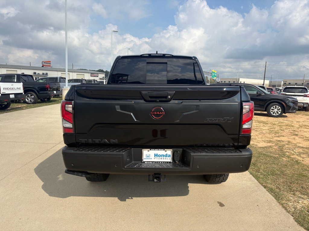 Used 2023 Nissan Titan PRO-4X w/ Pro-4x Convenience Package image 7