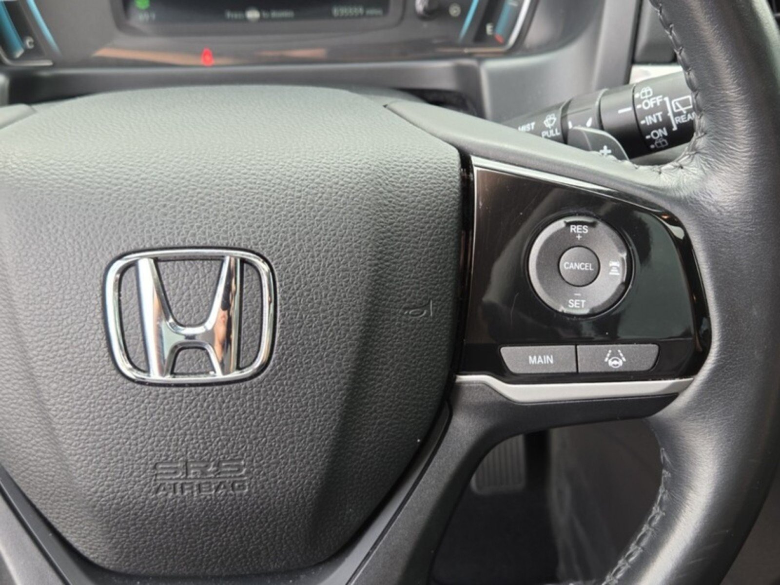 Used 2018 Honda Odyssey Touring image 29