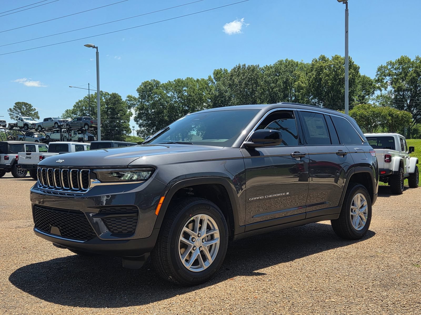 New 2026 Jeep Grand Cherokee Laredo X RWD image 1