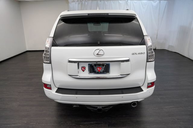 Used 2017 Lexus GX 460 Luxury w/ Preferred Accessory Package AWD/4WD image 15