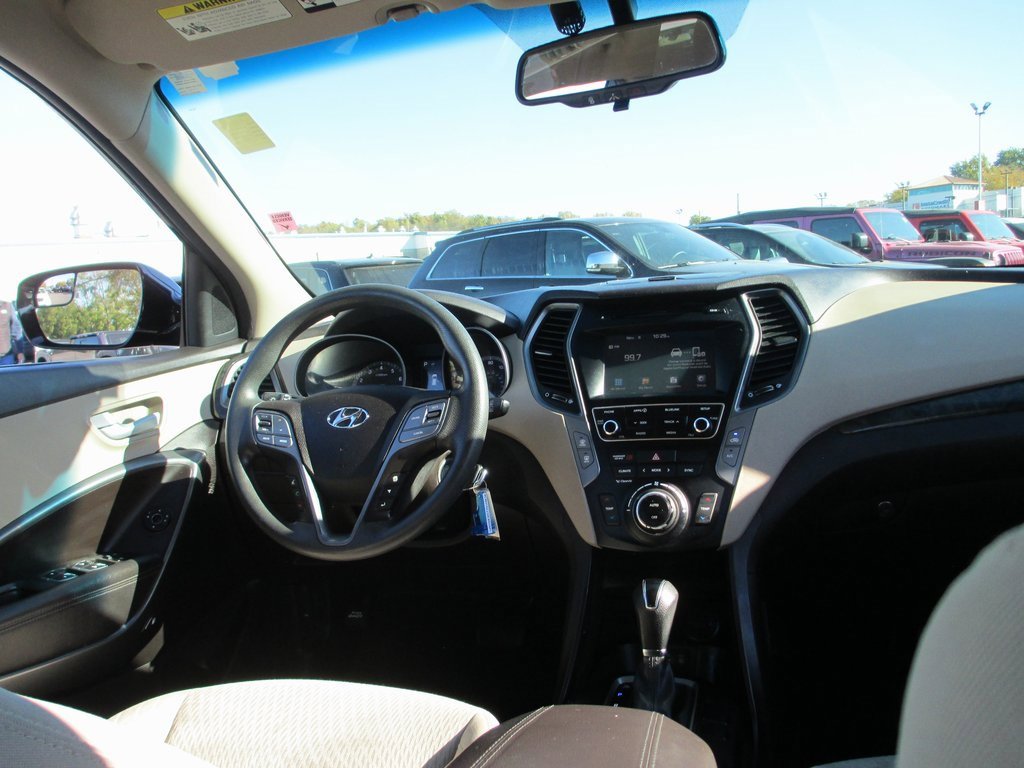 Used 2017 Hyundai Santa Fe Sport image 18