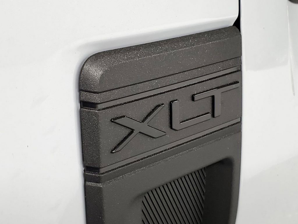 New 2025 Ford Maverick XLT w/ XLT Luxury Package image 24