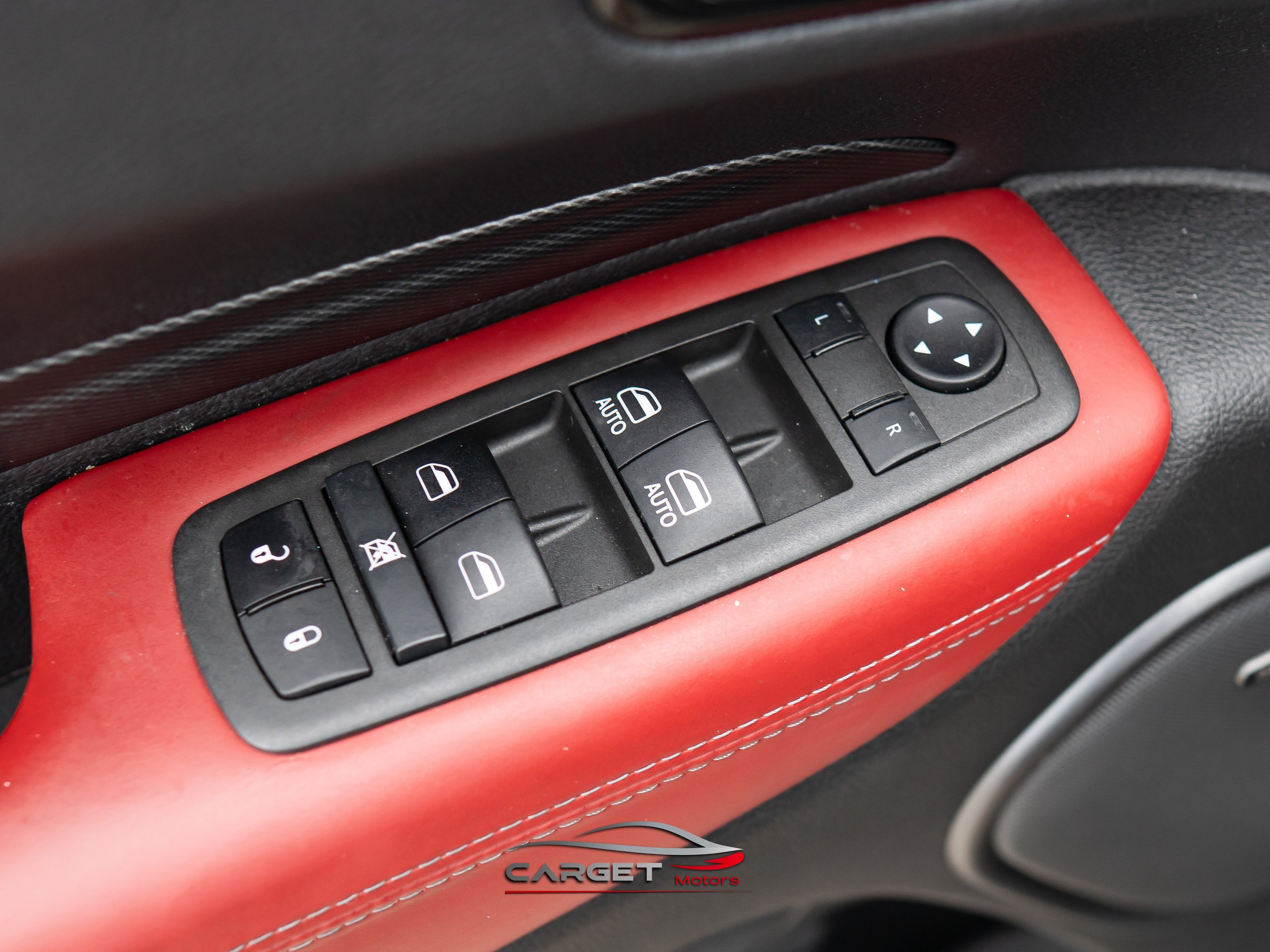 Used 2021 Dodge Durango R/T w/ Tow 'N Go Package AWD/4WD image 43