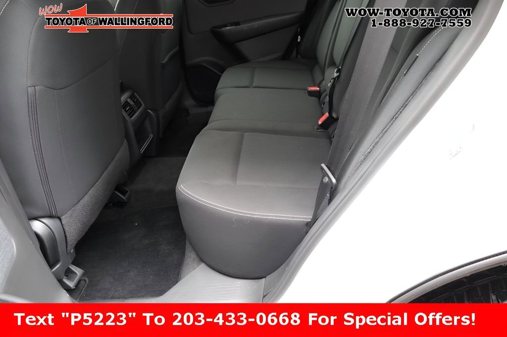 Used 2023 Nissan Rogue S image 23