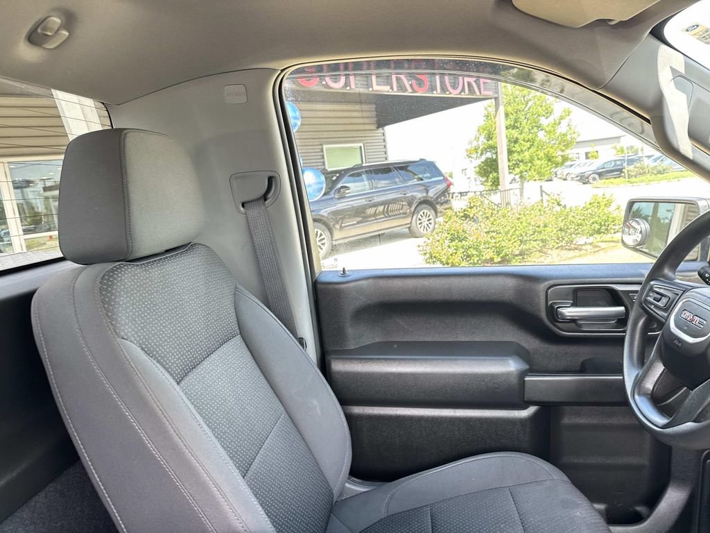 Used 2022 GMC Sierra 2500 Pro w/ Convenience Package RWD image 13