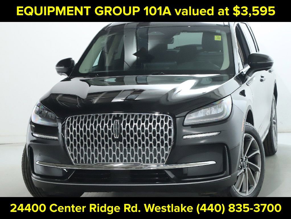 Used 2024 Lincoln Corsair AWD w/ Equipment Group 101A image 3