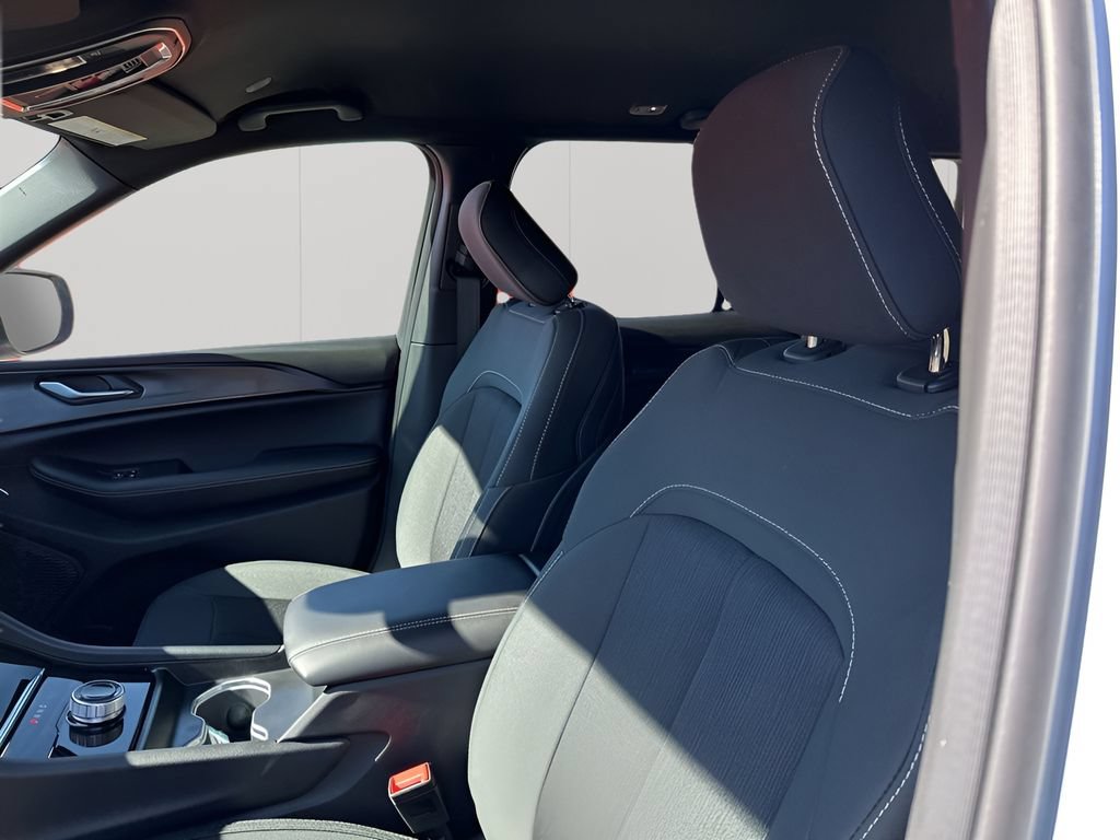 New 2026 Jeep Grand Cherokee Laredo RWD image 29