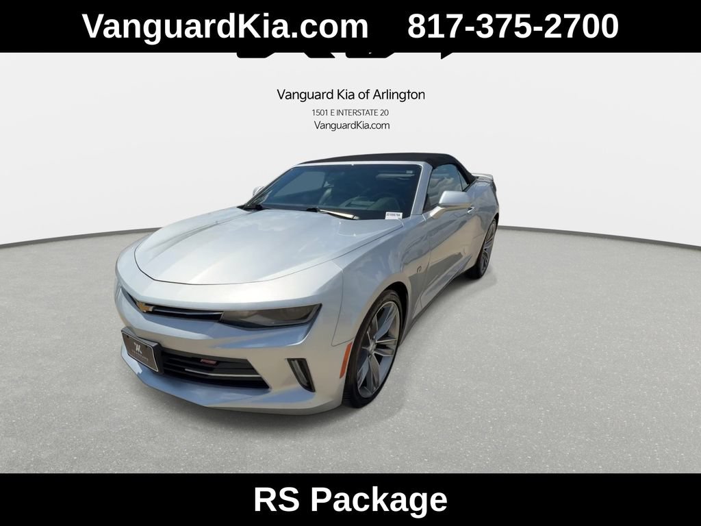 Used 2018 Chevrolet Camaro LT RWD image 4