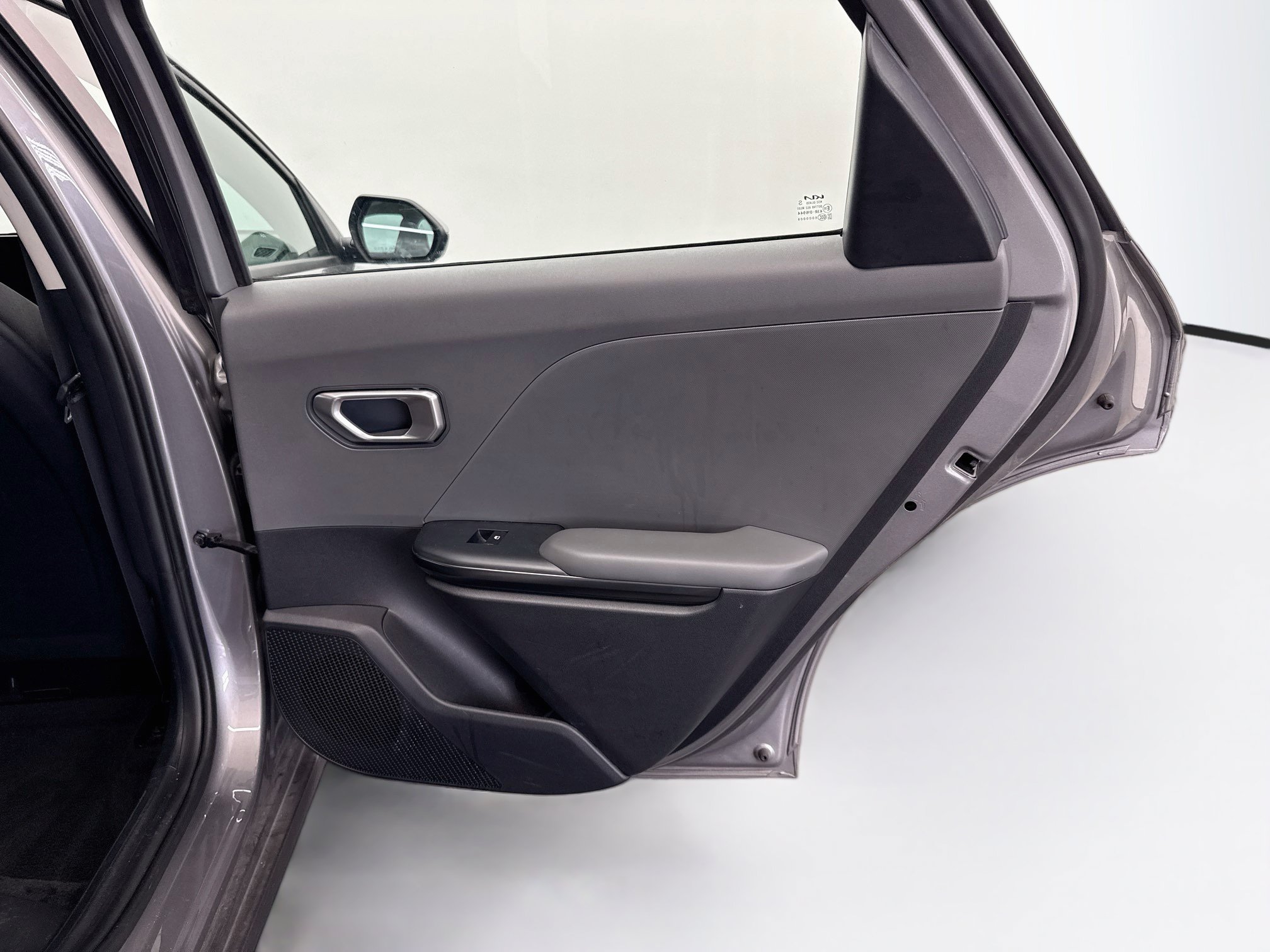 Used 2025 Kia K4 FWD image 30