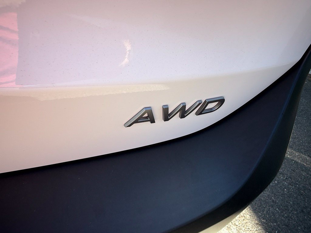 Certified 2025 Nissan Kicks S AWD/4WD image 8