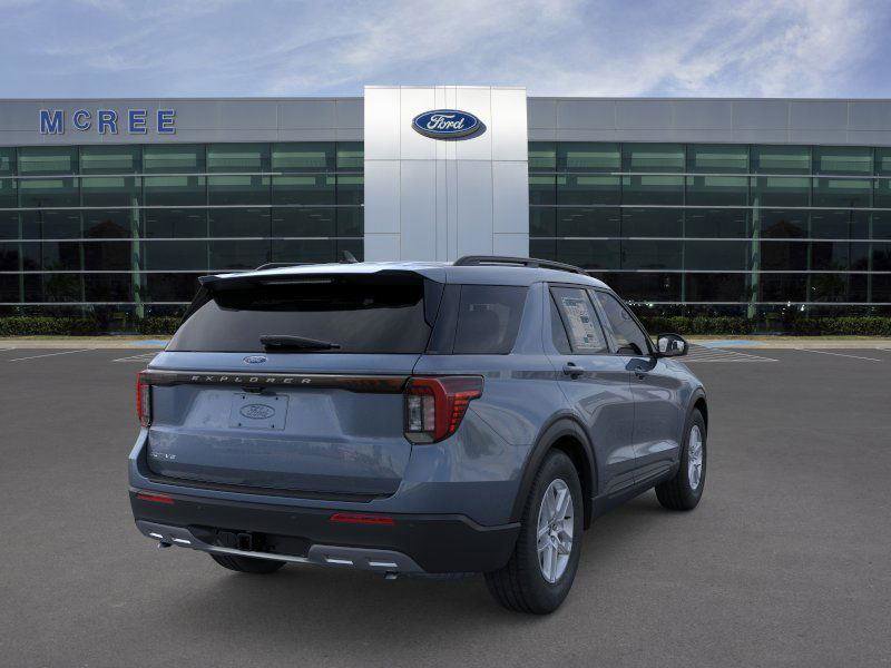 New 2026 Ford Explorer Active w/ Active Comfort Package image 8