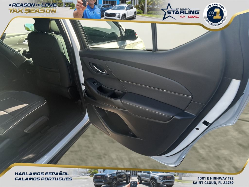 Used 2023 Chevrolet Traverse Premier w/ Redline Edition image 17