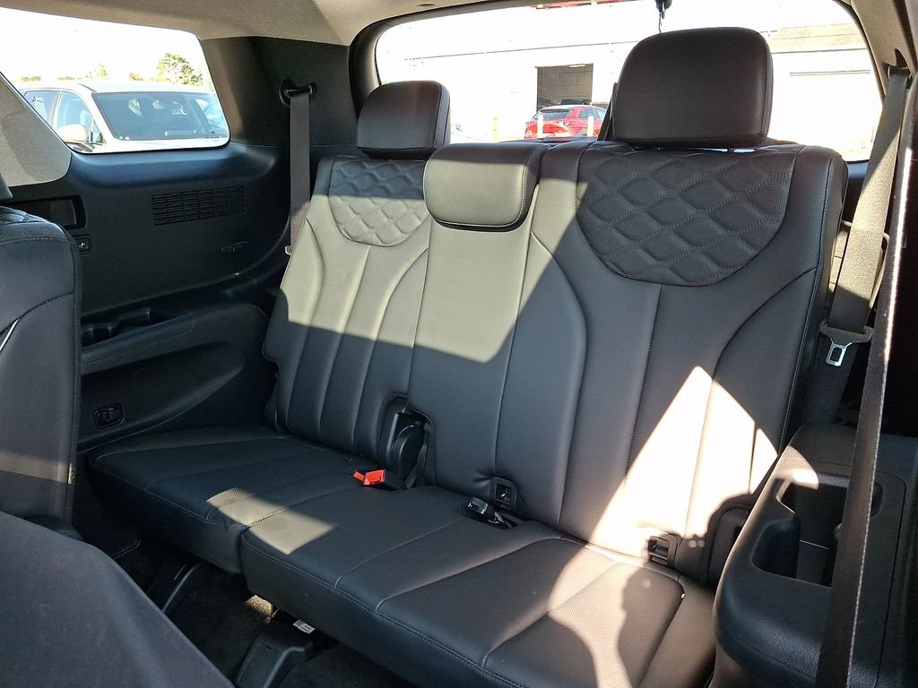 Used 2022 Hyundai Palisade Limited AWD/4WD image 11