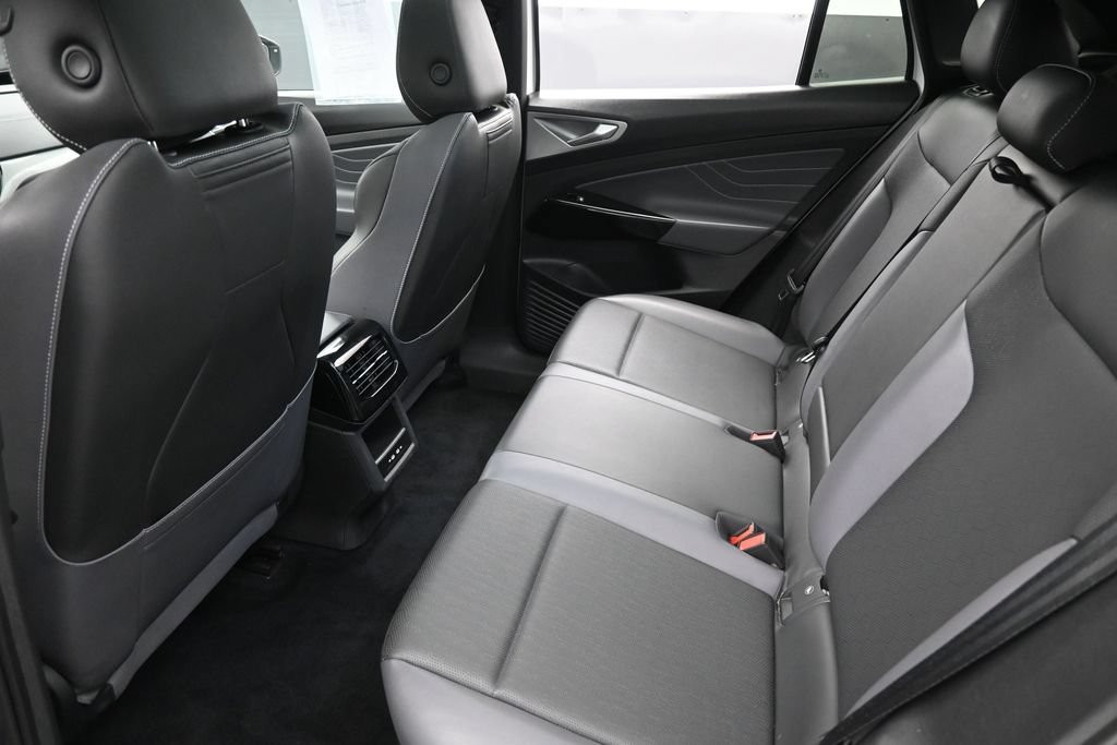 Used 2023 Volkswagen ID.4 S RWD image 27