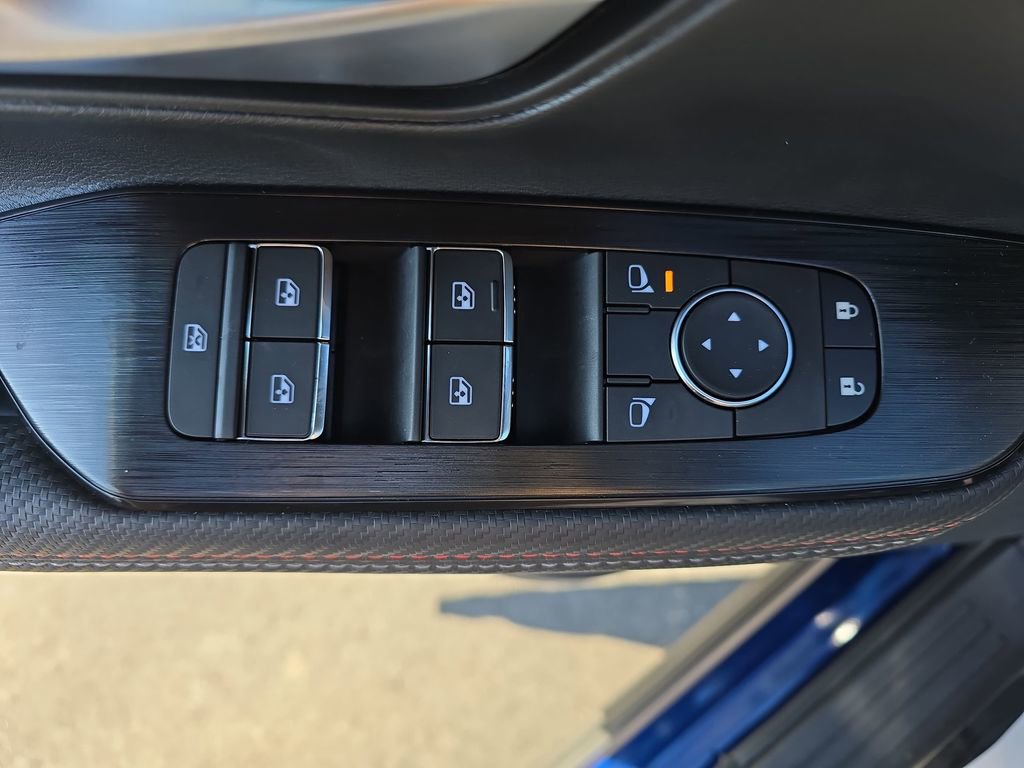New 2026 Nissan Kicks SR FWD image 31
