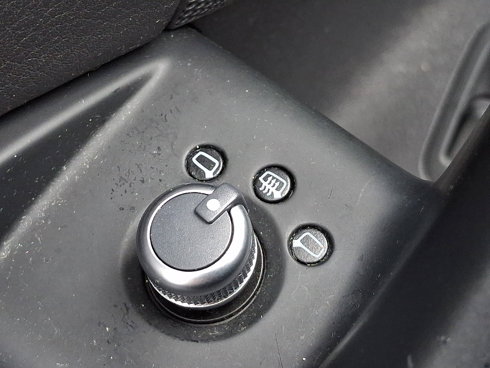 Used 2016 Audi Q3 2.0T Premium Plus w/ Technology Package image 34