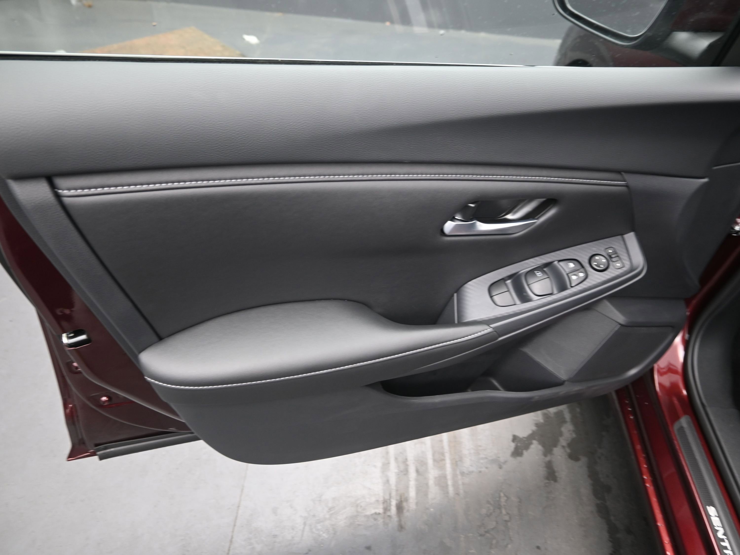 New 2025 Nissan Sentra SV w/ All-Weather Package image 11