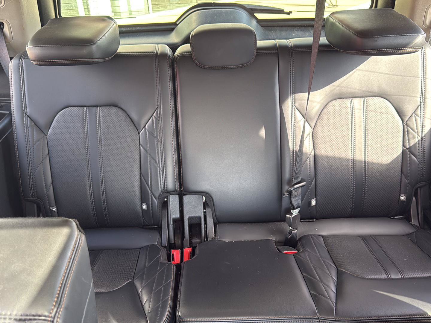 Used 2019 Ford Expedition Platinum RWD image 47