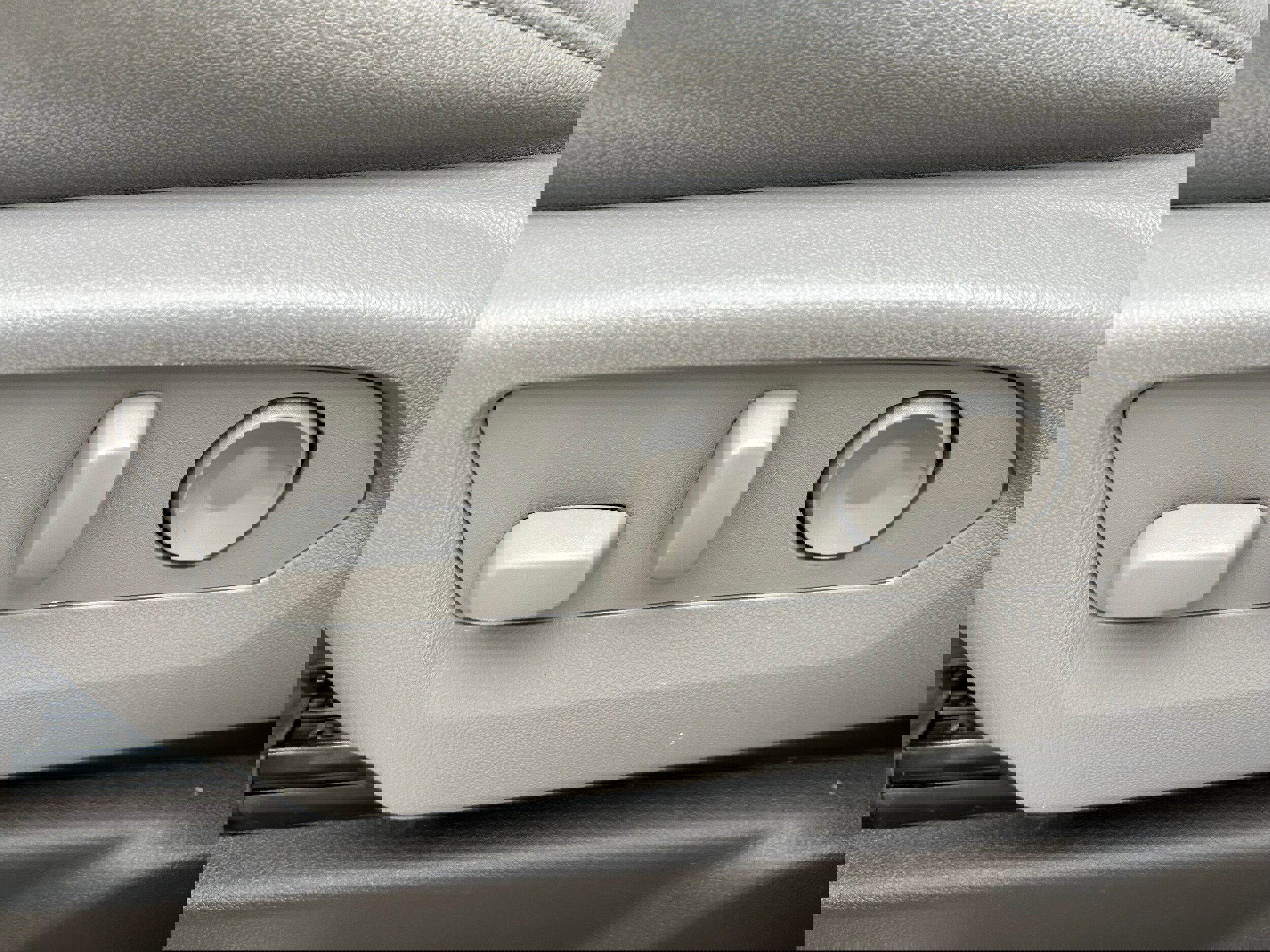 Used 2024 Chevrolet Silverado 1500 LTZ w/ LTZ Premium Texas Edition image 20