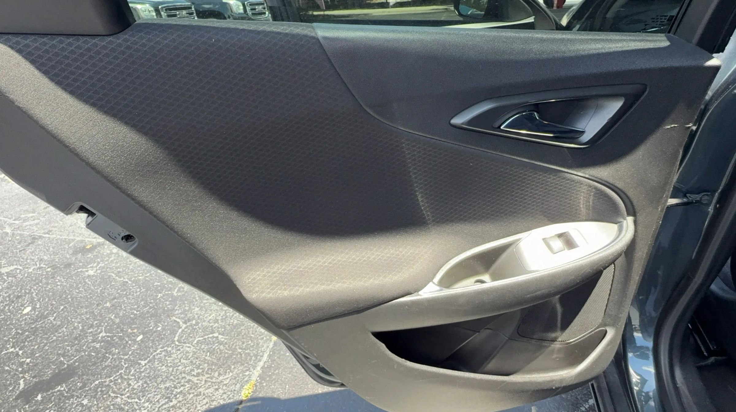 Used 2021 Chevrolet Malibu LT FWD image 20