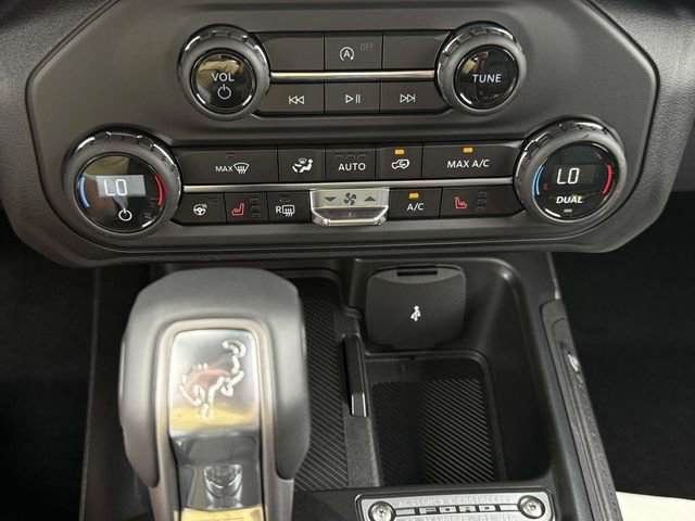 New 2026 Ford Bronco Outer Banks AWD/4WD image 16