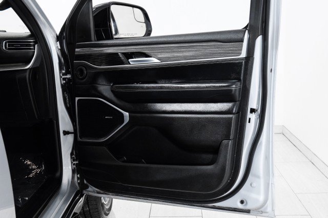 Used 2024 Jeep Wagoneer Series II image 51