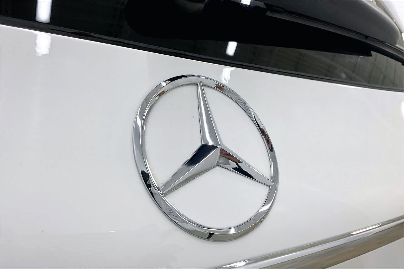 Used 2020 Mercedes-Benz GLC 300 image 30
