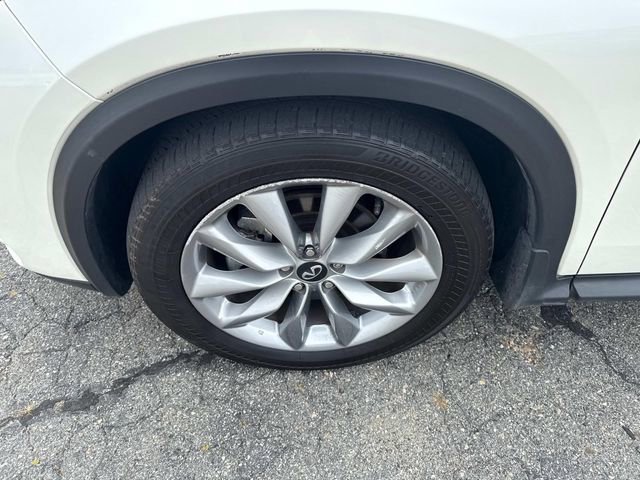 Used 2022 INFINITI QX50 Luxe w/ Cargo Package image 13