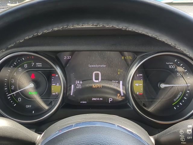 Used 2022 Jeep Wrangler Unlimited Sahara w/ Safety Group AWD/4WD image 31
