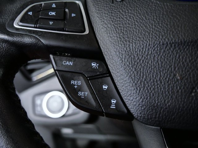 Certified 2019 Ford Escape Titanium AWD/4WD image 23