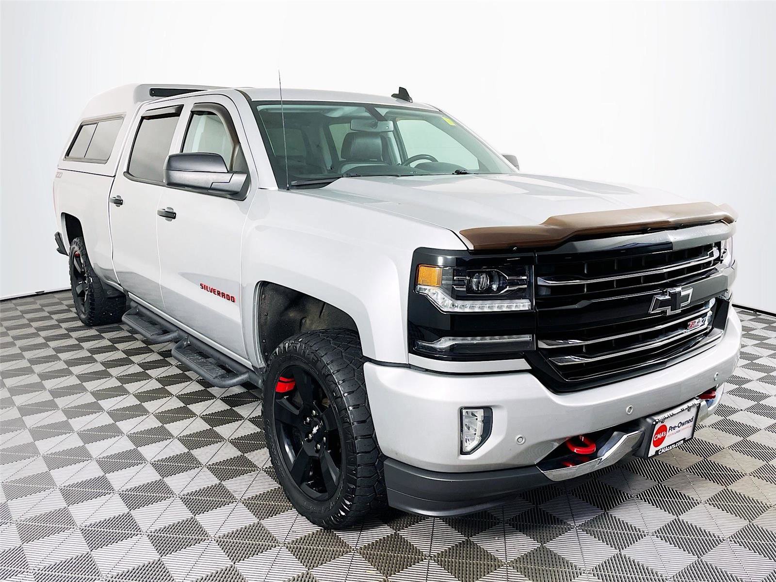 Used 2018 Chevrolet Silverado 1500 LTZ Z71 w/ Redline Edition image 1