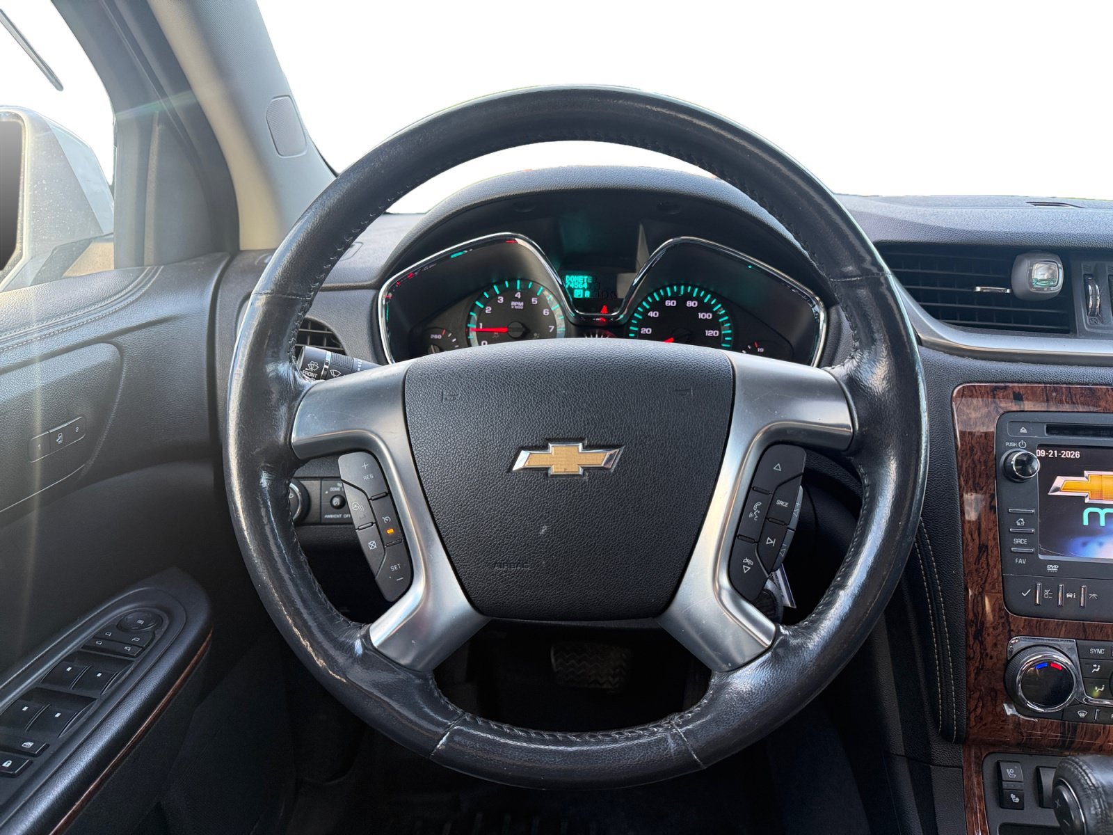 Used 2013 Chevrolet Traverse LTZ AWD/4WD image 14