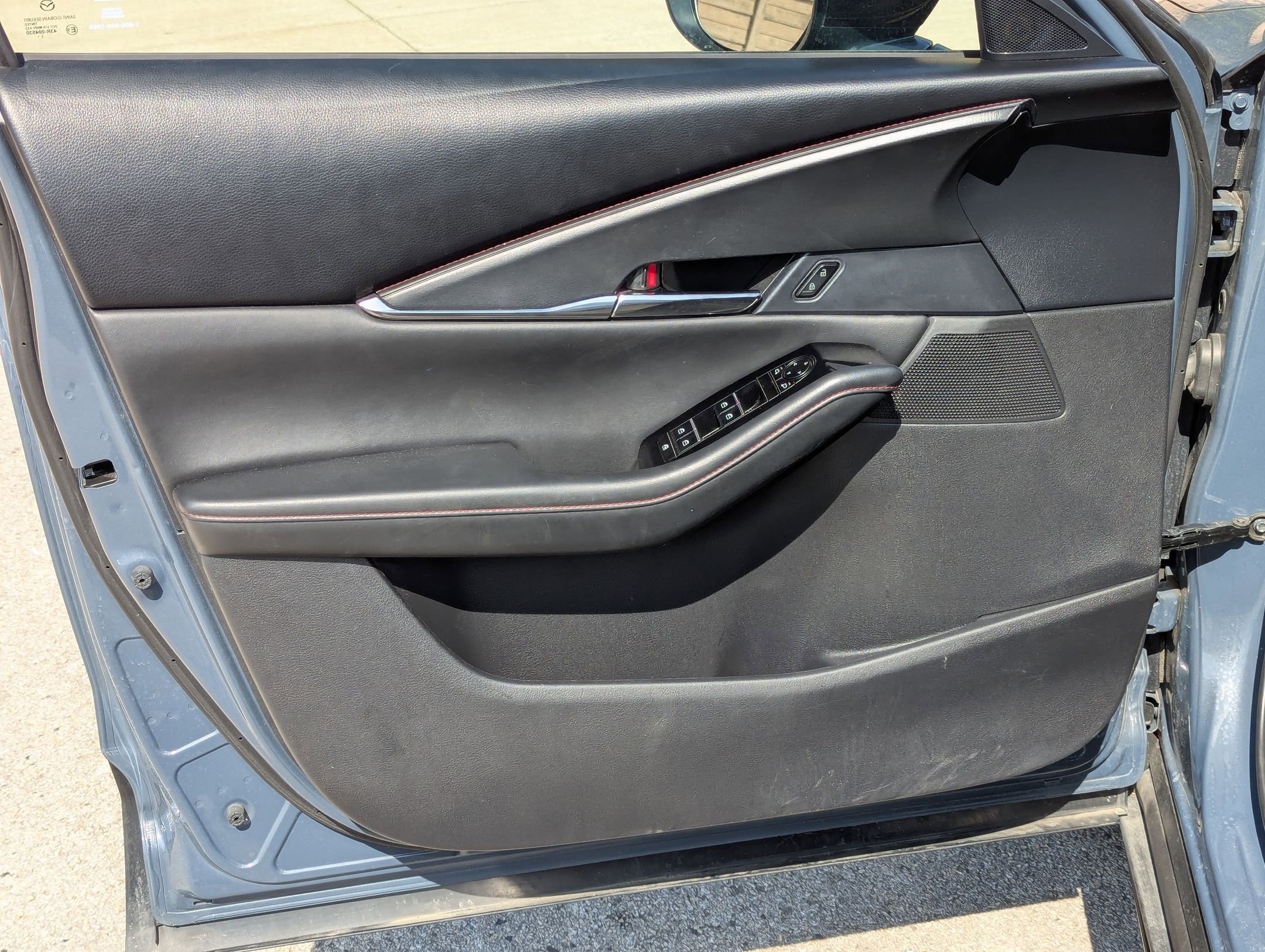 Used 2024 MAZDA CX-30 AWD 2.5 S w/ Preferred Package image 11