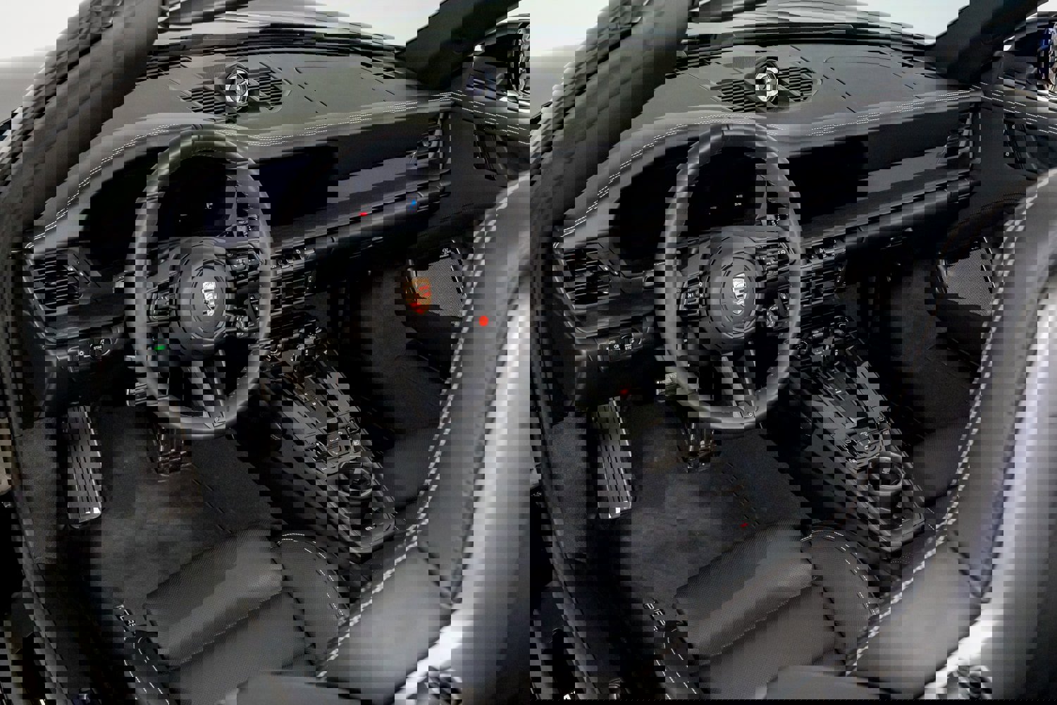 Used 2026 Porsche 911 Carrera 4 GTS AWD/4WD image 27