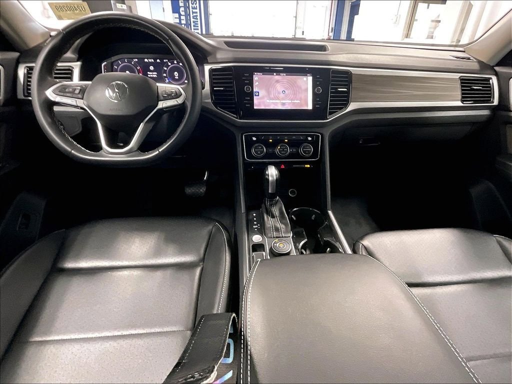 Used 2023 Volkswagen Atlas SEL AWD/4WD image 22