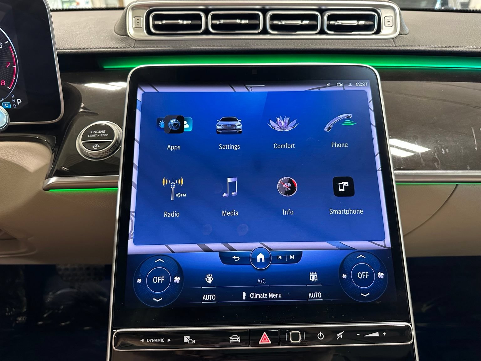 Used 2023 Mercedes-Benz S 580 4MATIC Sedan image 22