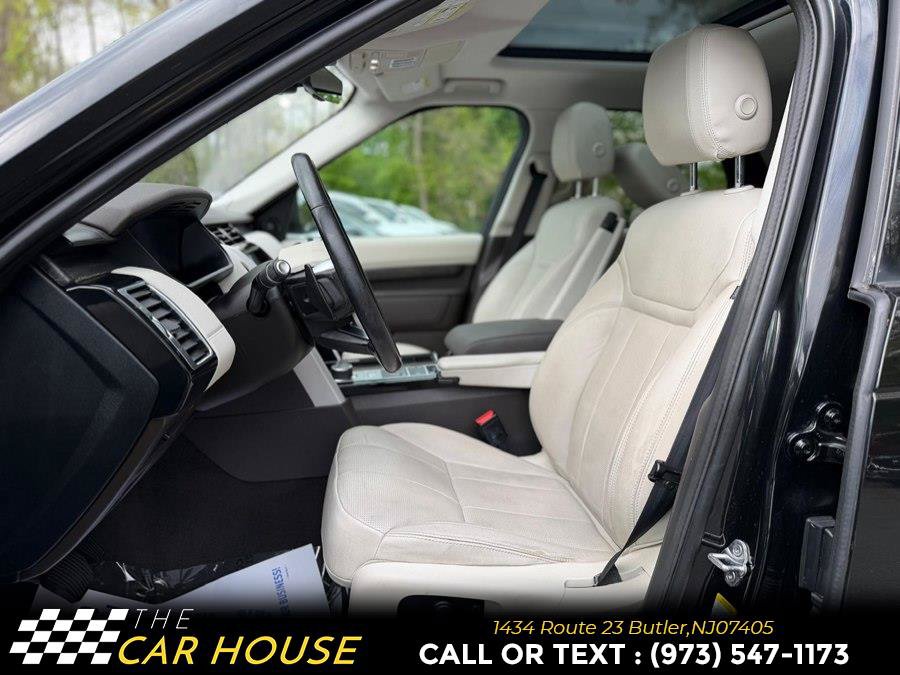 Used 2018 Land Rover Discovery HSE AWD/4WD image 14