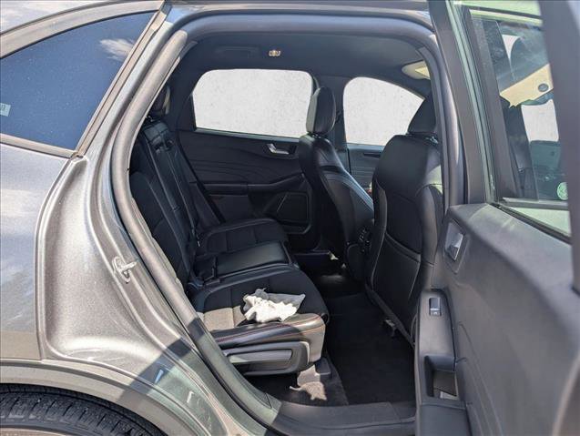 Used 2025 Ford Escape ST-Line image 17